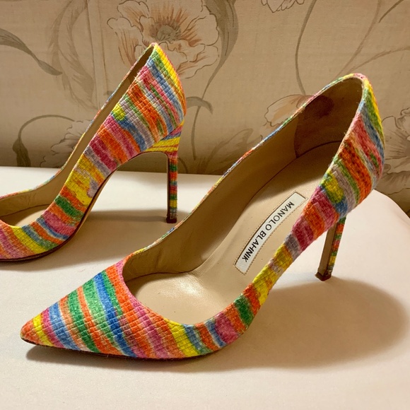 Manolo Blahnik BB Rainbow Colorful Striped Pointed Toe Heels - Size 38 - Picture 2 of 7